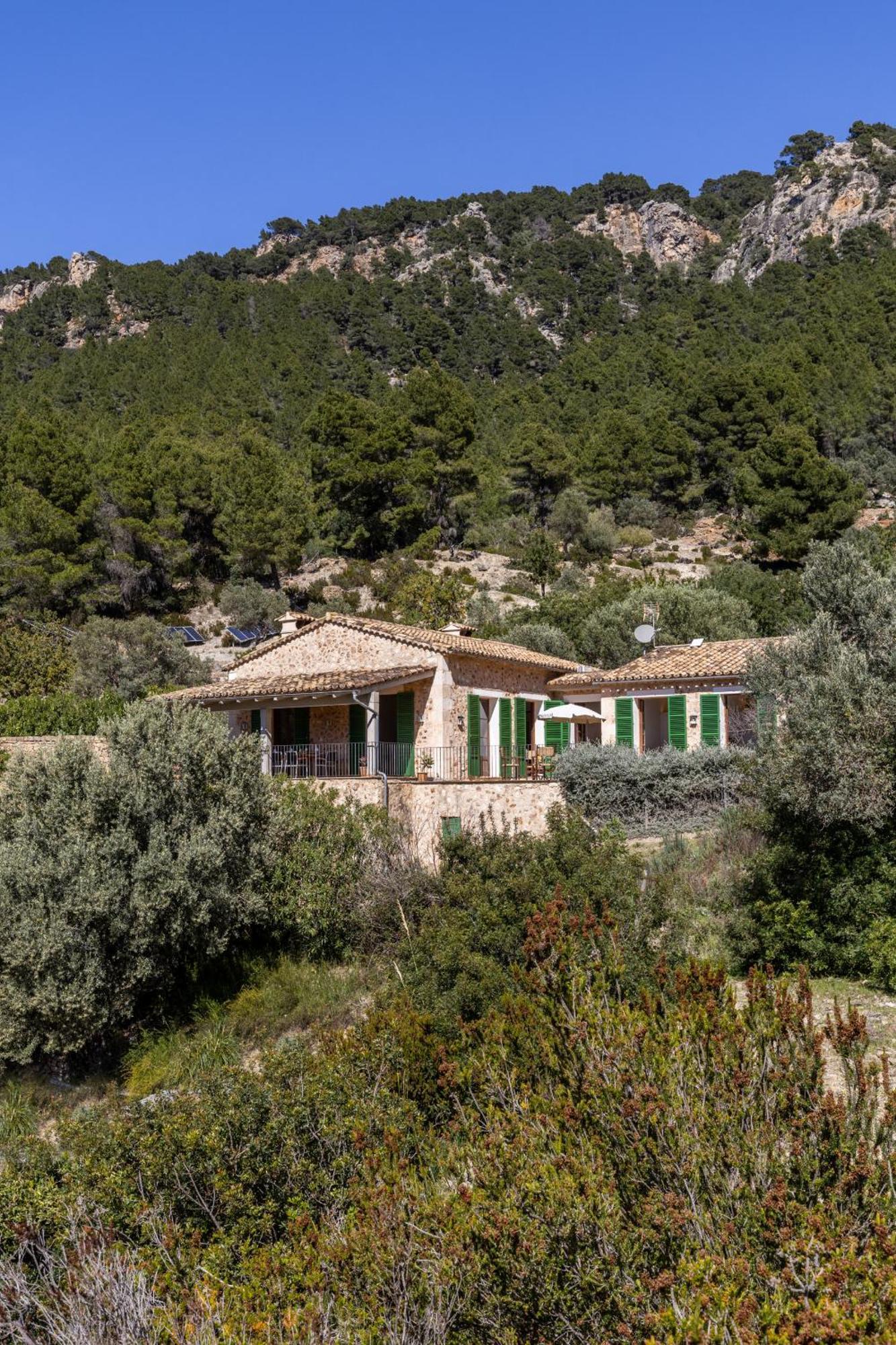 Villa Son Llarg, Estallencs Естелленкс Екстер'єр фото